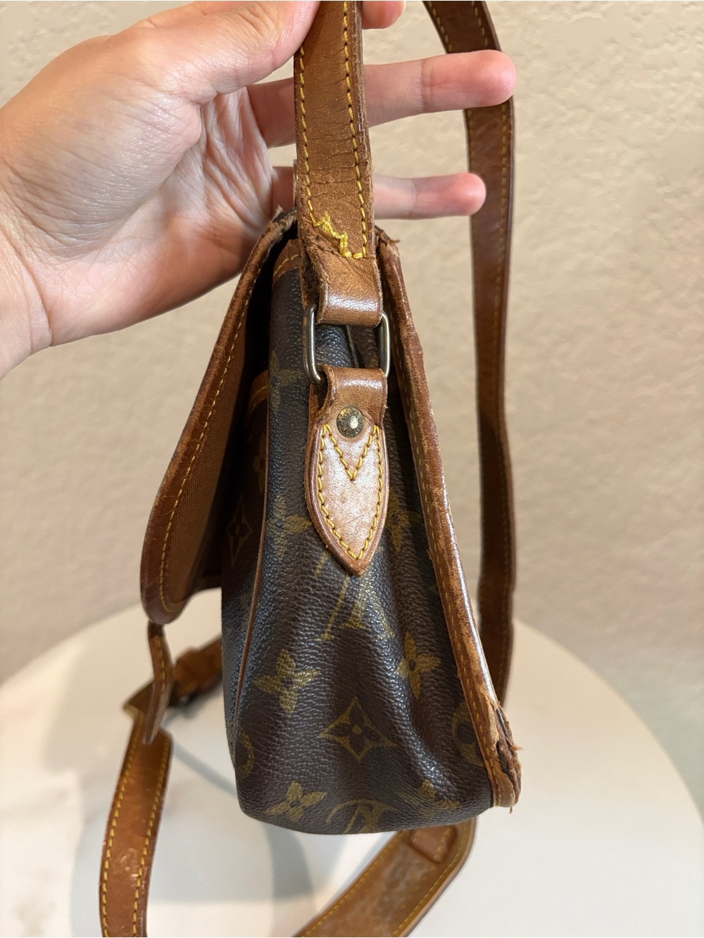 Louis Vuitton Gibeciere MM Brown Monogram Crossbody Bag - Picture 3 of 15